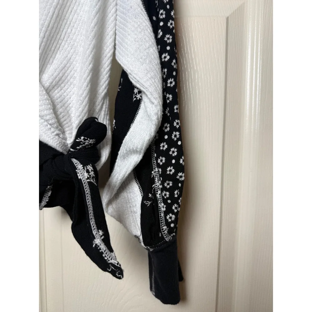 Free People Mixed Floral Thermal Wrap Top White Black XS Boho Surplice Tie Waist